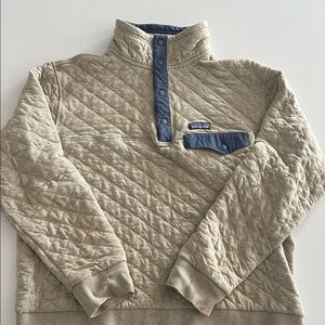 Patagonia Mens Quilted Pullover Jacket - Beige and Navy